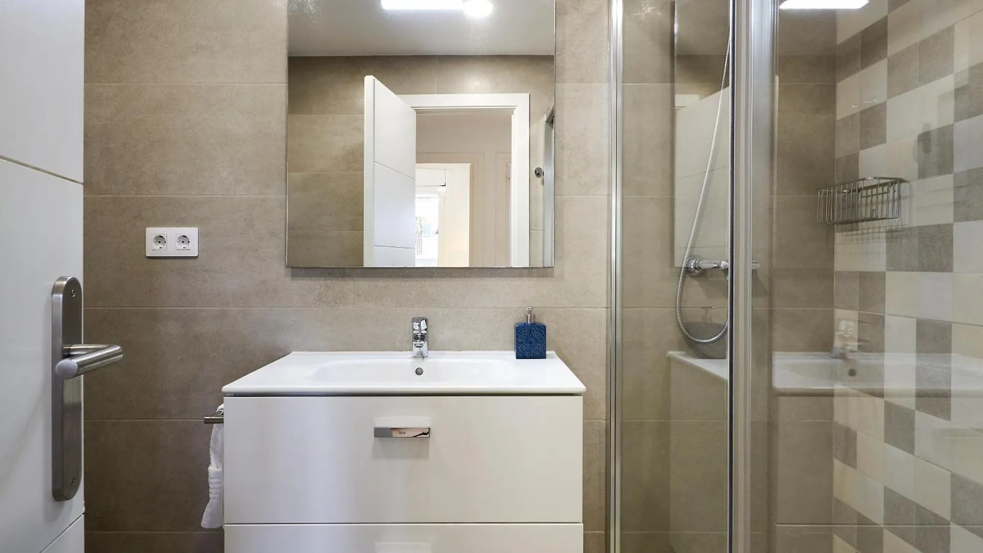 Family Apartment Camp Nou By Maison Pinata Βαρκελώνη