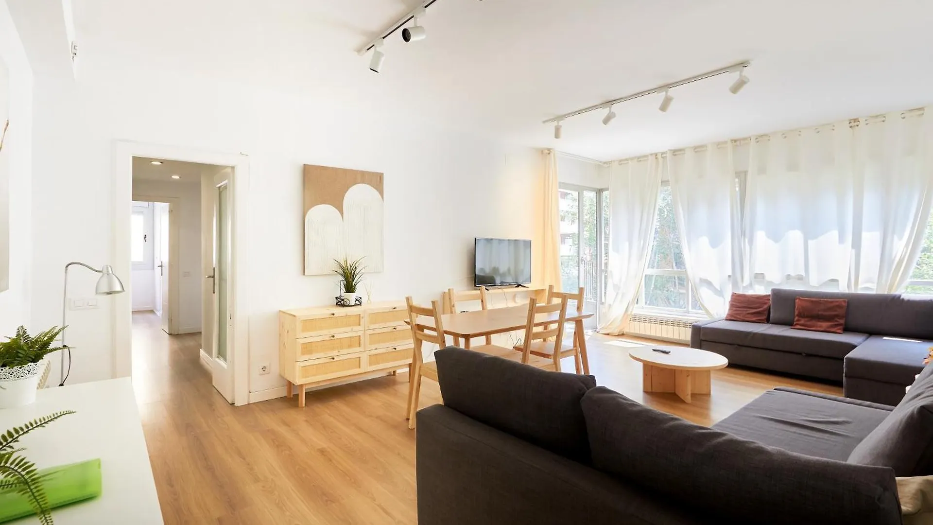 Family Apartment Camp Nou By Maison Pinata Βαρκελώνη